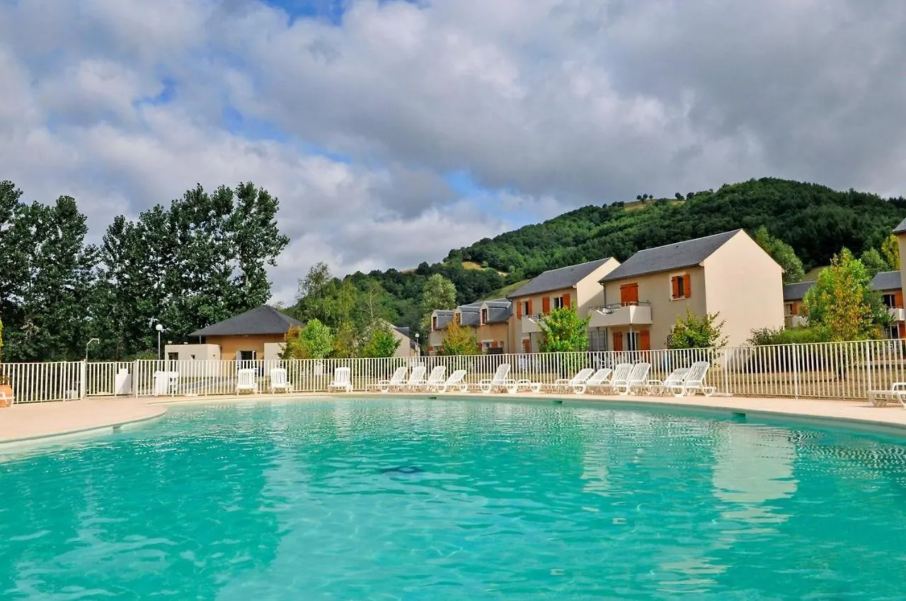 T3 La Savane Saint Geniez D'Olt 2 Piscines Chauffees Dans Une Charmante Residence De Vacances Saint-Geniez-dʼOlt